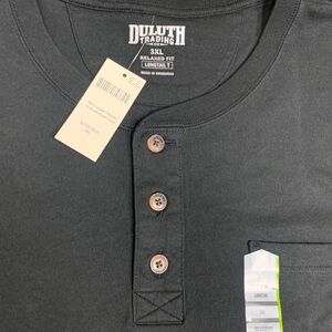 NWT Duluth size 3XL relaxed fit long tail black pull over shirt 3 buttons